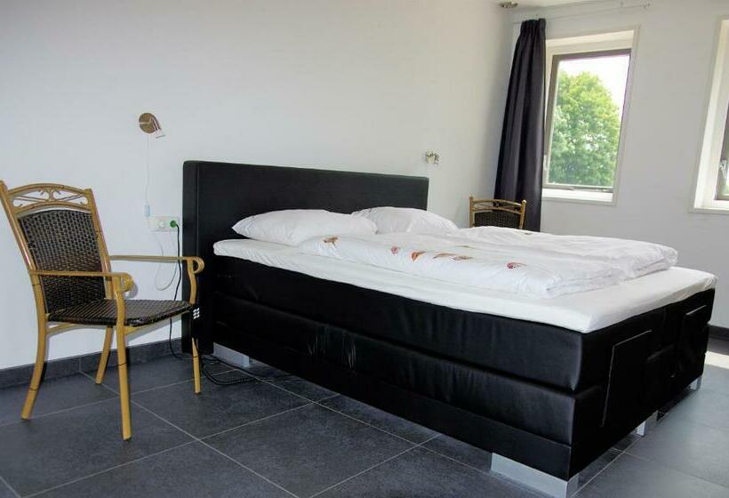 Четырехместный Номер Стандарт, Bed And Breakfast Wouw