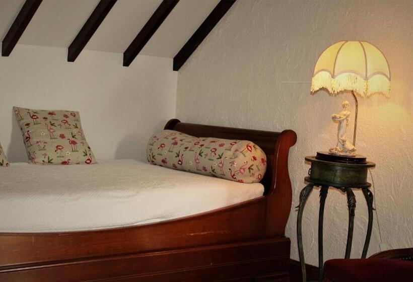 Номер Стандарт с Балконом, B&b La Gautraie