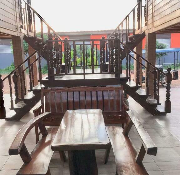 اتاق استاندارد با تخت بزرگ, Life And Love House