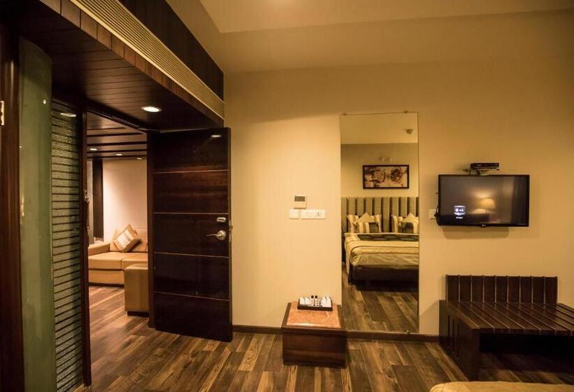 Habitació Premium, Bizz The