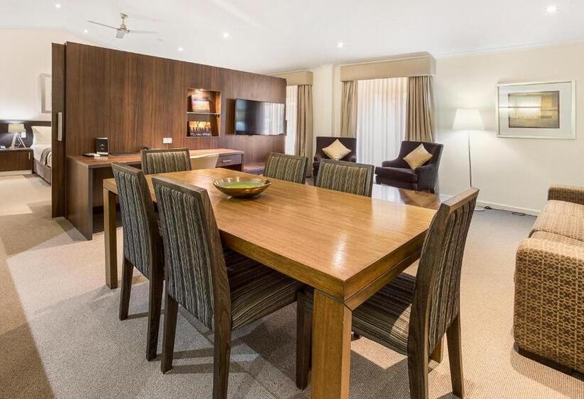 Президентский Люкс, Karratha International