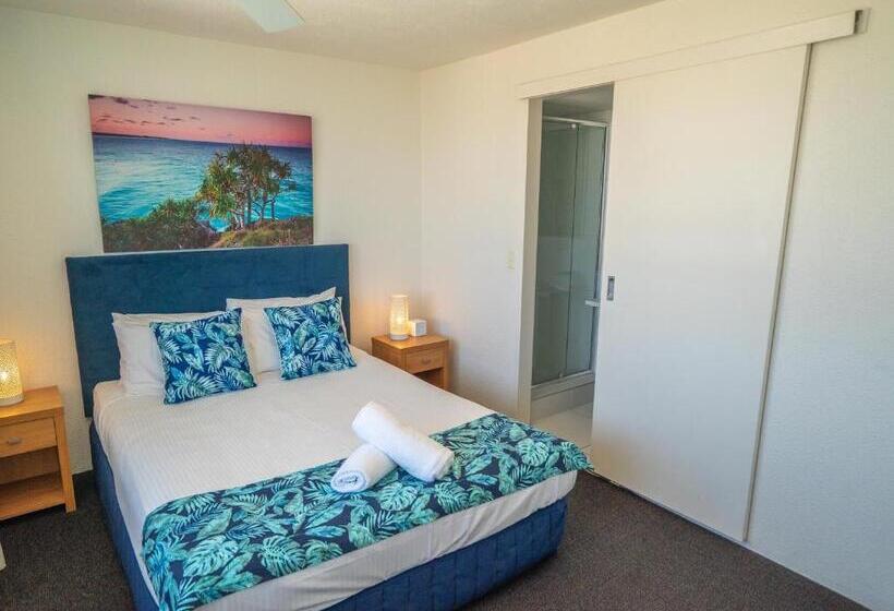 Апартаменты премиум класса с 1 спальней и видом на море, Mandolin Beachfront Resort