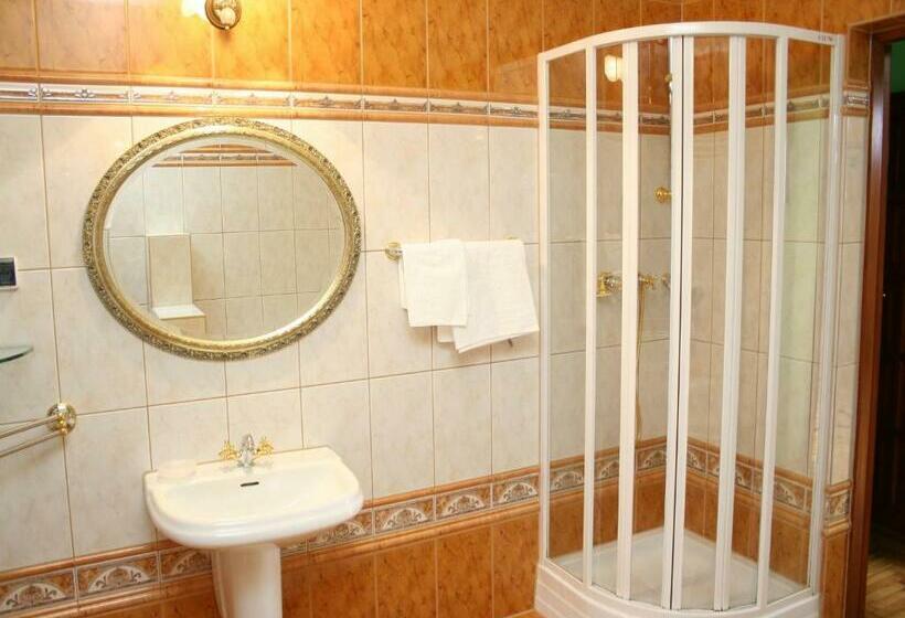 Номер Стандарт, Rezydencja Janków