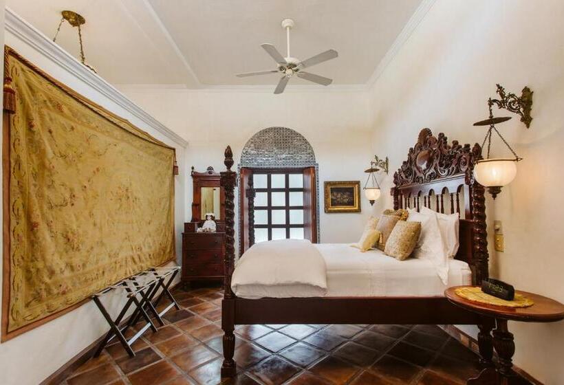 سوییت جونیور, Hacienda San Angel