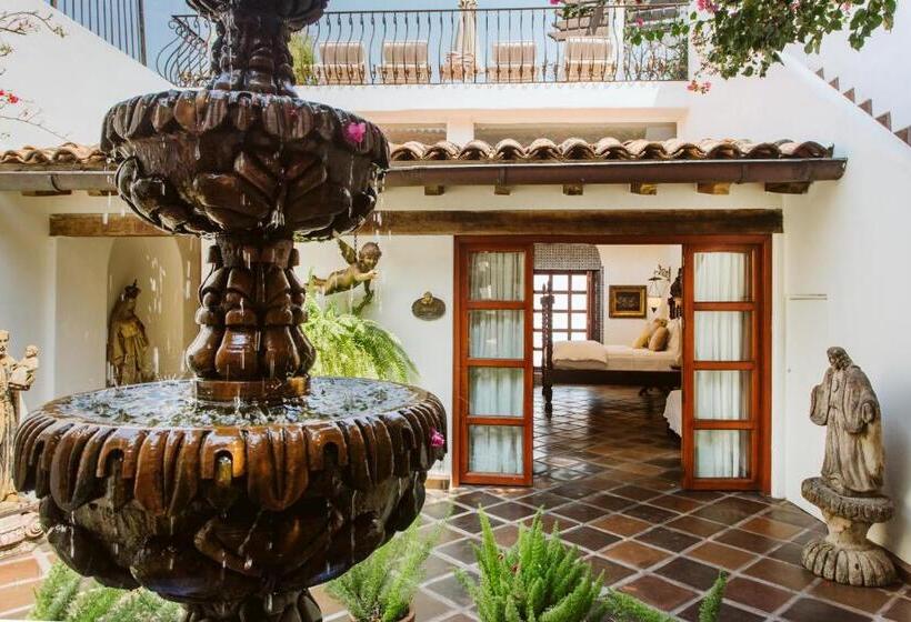 سوییت جونیور, Hacienda San Angel