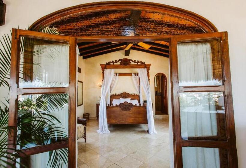 سوئیت رویال, Hacienda San Angel