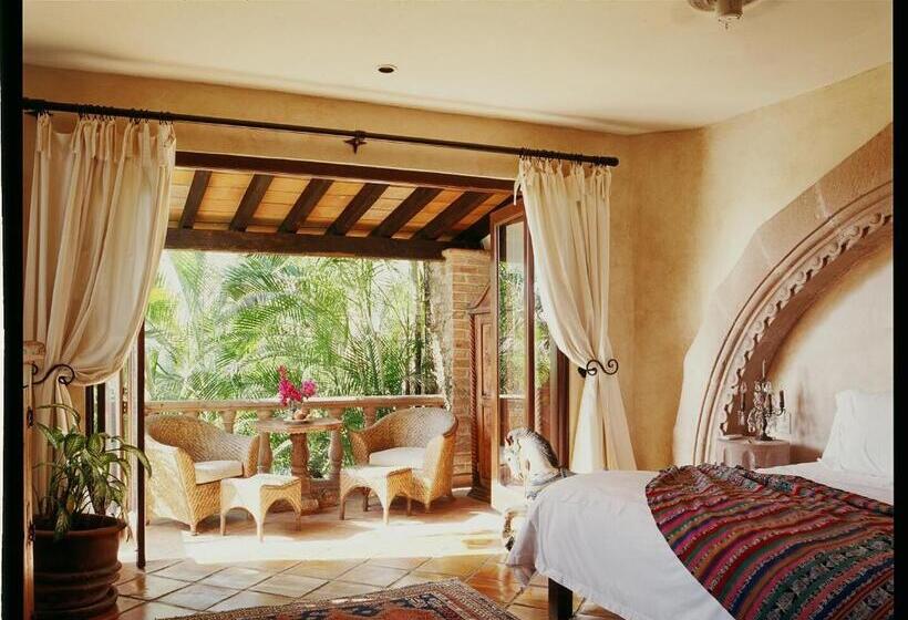 سوییت جونیور, Hacienda San Angel
