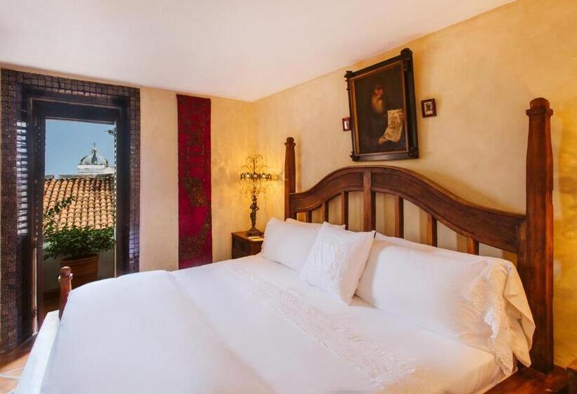 سوییت جونیور, Hacienda San Angel