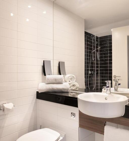 스탠다드 룸, Holiday Inn Express Toulon   Est, An Ihg