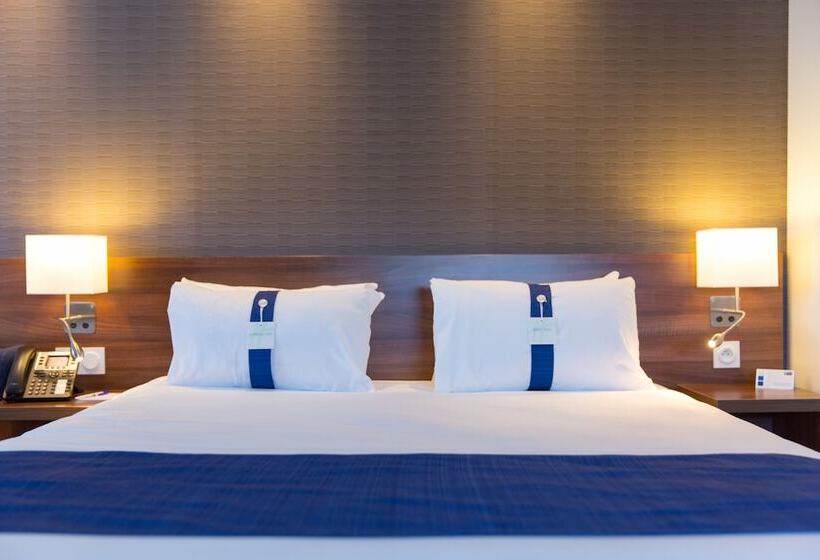 스탠다드 룸, Holiday Inn Express Toulon   Est, An Ihg