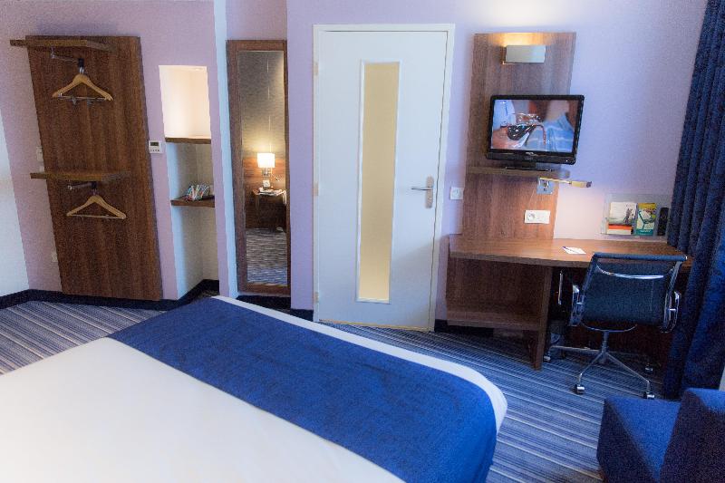 스탠다드 룸, Holiday Inn Express Toulon   Est, An Ihg