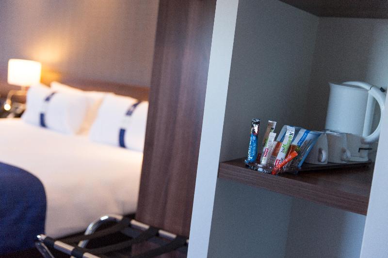 장애인을 위한 스탠다드 룸, Holiday Inn Express Toulon   Est, An Ihg
