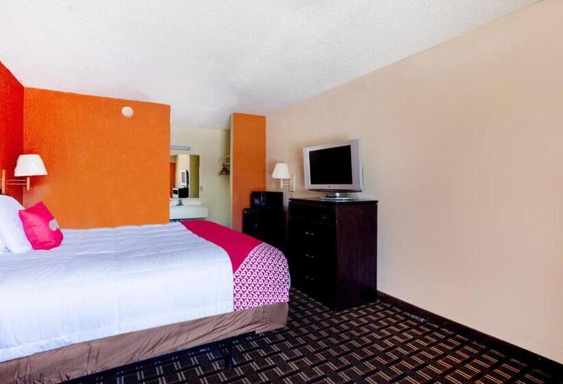 Люкс, Palm Court Inn & Suites