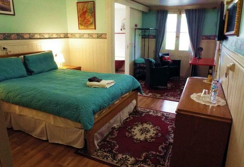 Номер Deluxe Кровать Кинг, Wagin Cottage Garden Bed And Breakfast