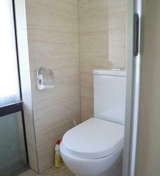 Дом 2 Спальни, Cockburn Retreat Home 柏斯悠閒民宿