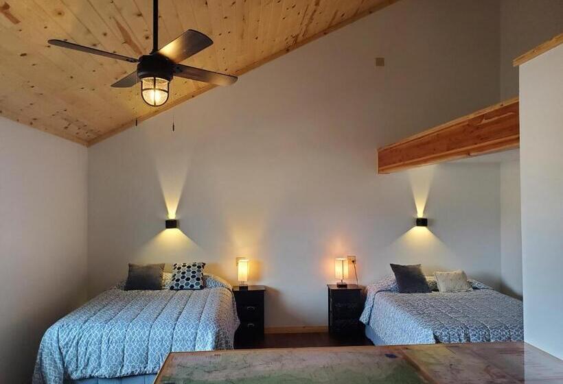 スーペリアールーム, Dream Drift Motel