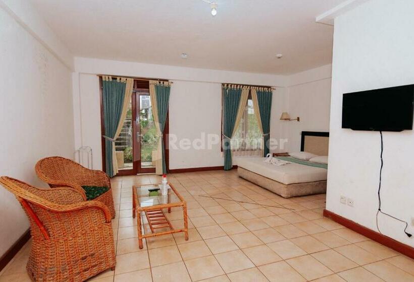 Номер Стандарт, Villa Green Valley Puncak Redpartner