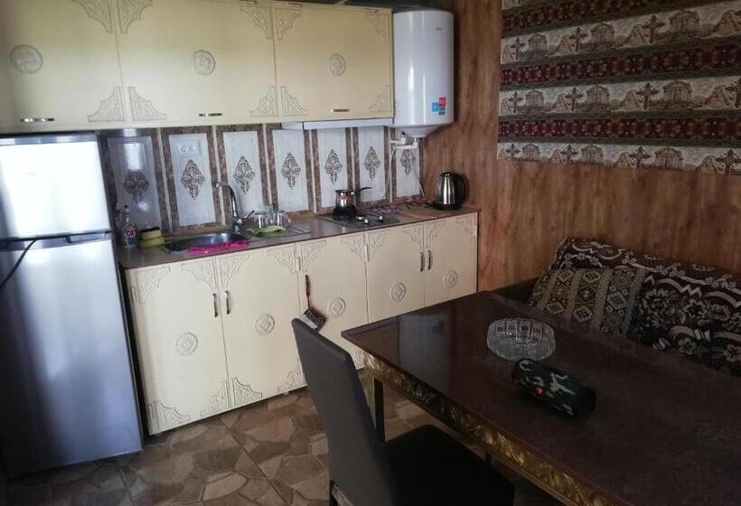 Вилла 3 Спальни, Golden Beach Sevan