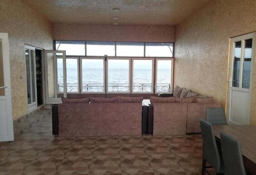 Вилла 3 Спальни, Golden Beach Sevan