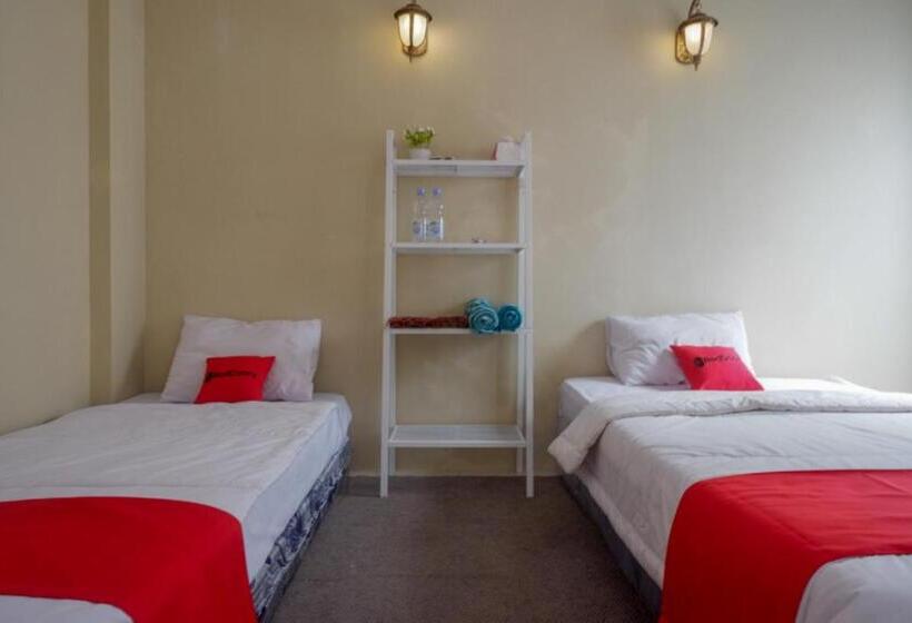 Номер Стандарт, Reddoorz Syariah Near Terminal Mendolo Wonosobo 2