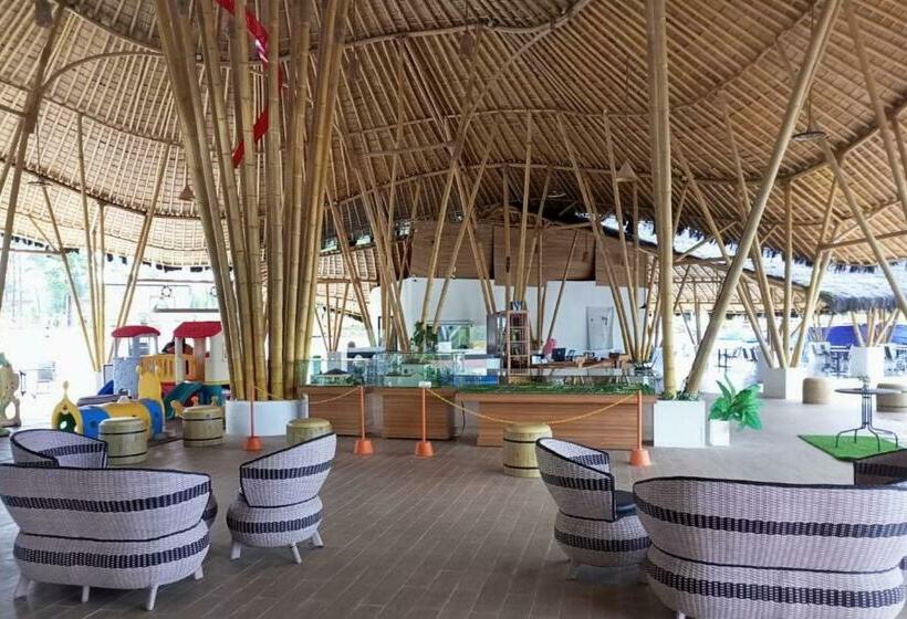 디럭스 룸, Urbanview Hotel Belitung Lodge Resto & Club House By Reddoorz