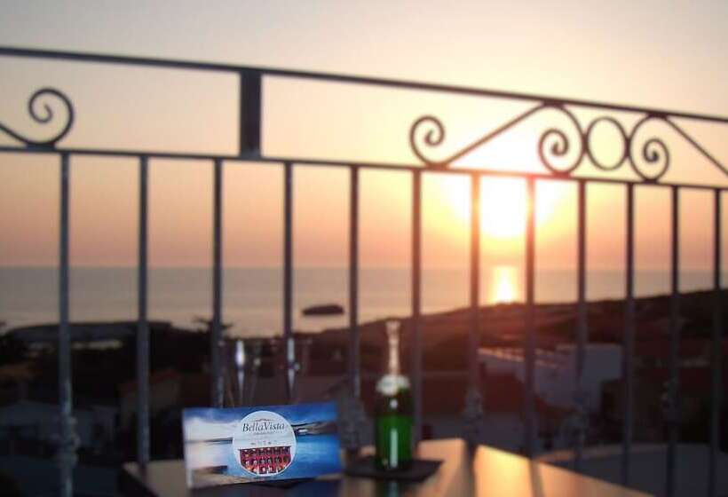 Triple Room Sea View, Bella Vista S Archittu