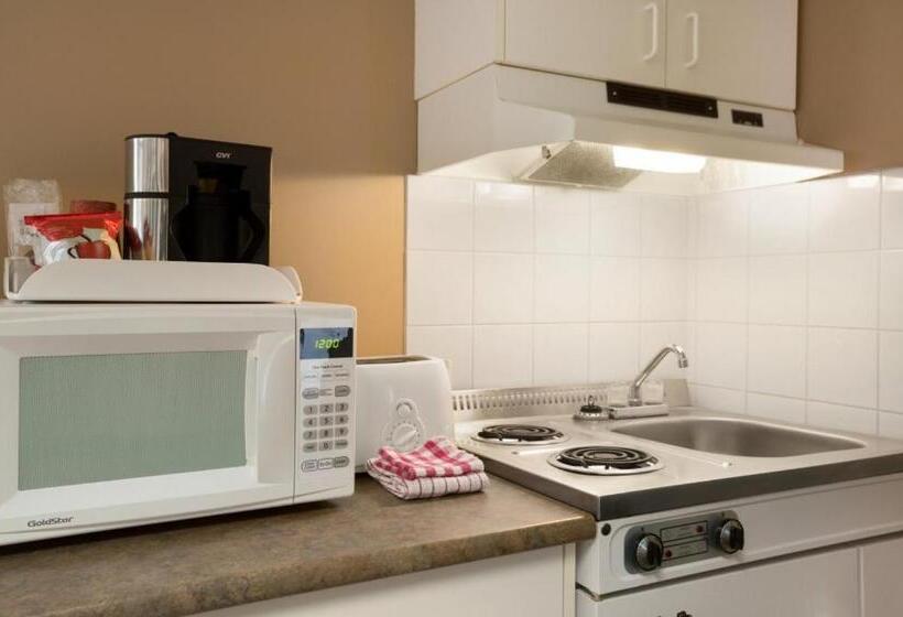 Номер Стандарт 2 Двуспальные Кровати, Central Suite