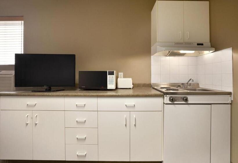Номер Стандарт 2 Двуспальные Кровати, Central Suite