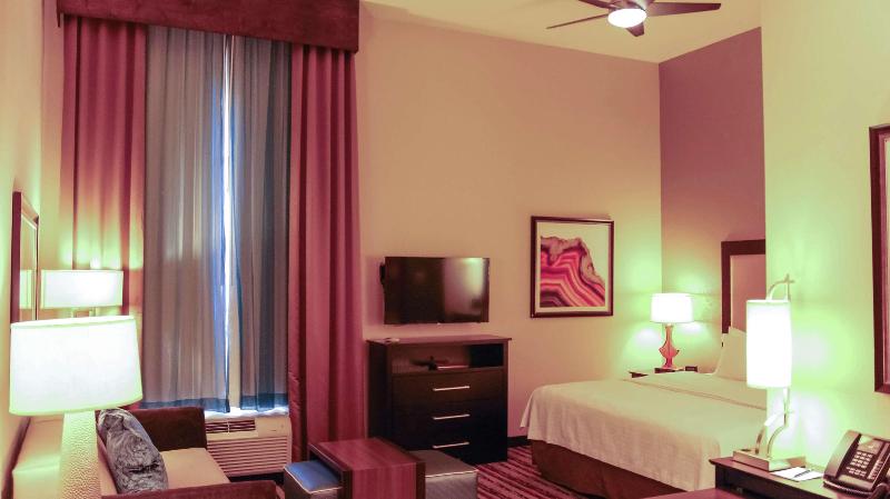Люкс Кровать Кинг, Homewood Suites By Hilton North Houston/spring