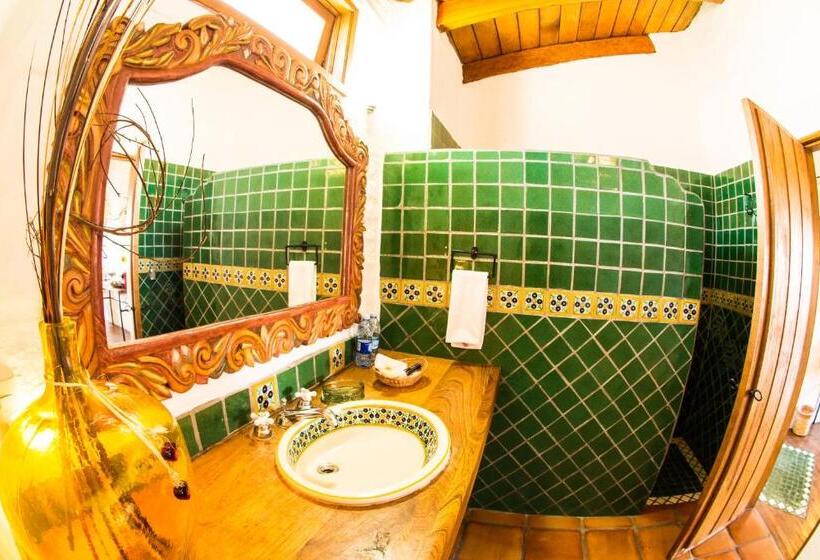 スタンダードルーム, La Casona
