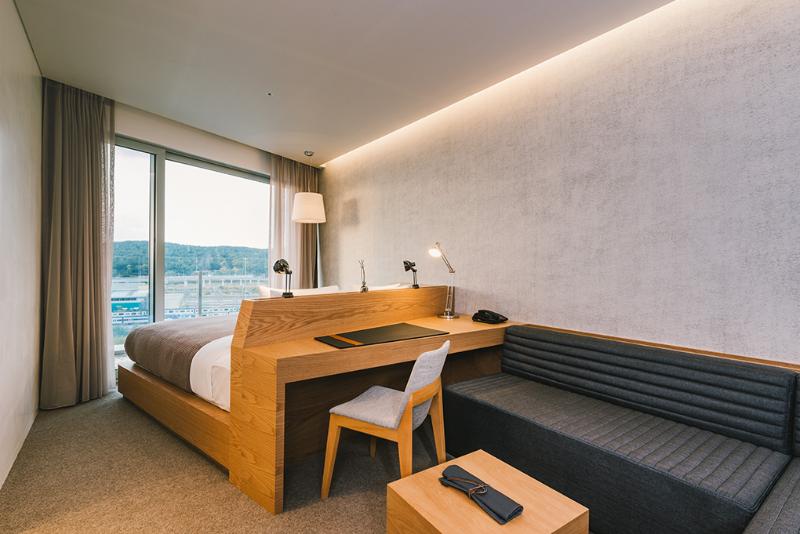 Deluxe Room Mountain View, Nest Hotel Incheon
