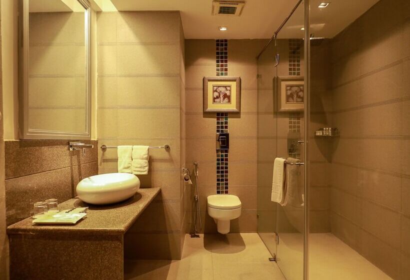 اتاق لوکس, The Greenwood Hotel Tezpur