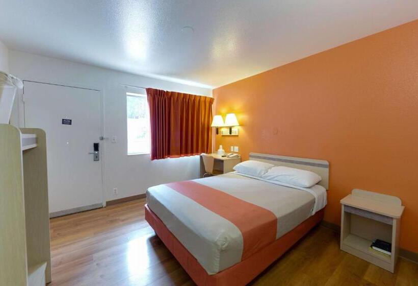 스탠다드 룸, Motel 6 Weed  Mount Shasta