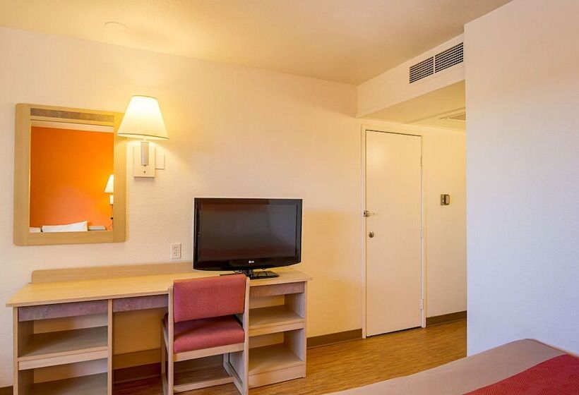 Номер Стандарт 2 Двуспальные Кровати, Motel 6 Laramie, Wy