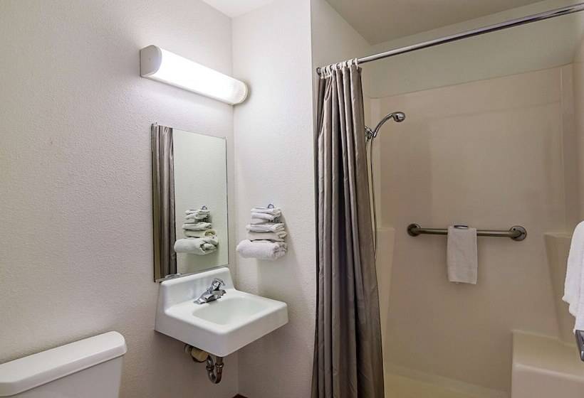 Номер Deluxe, Motel 6 Laramie, Wy