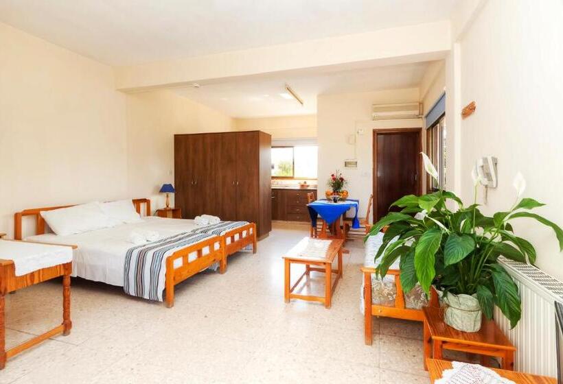 استودیوی استاندارد, Follow The Sun Hotel Apartments