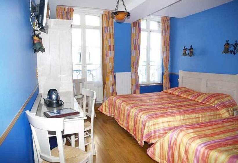 Четырехместный Номер Стандарт, De Calais