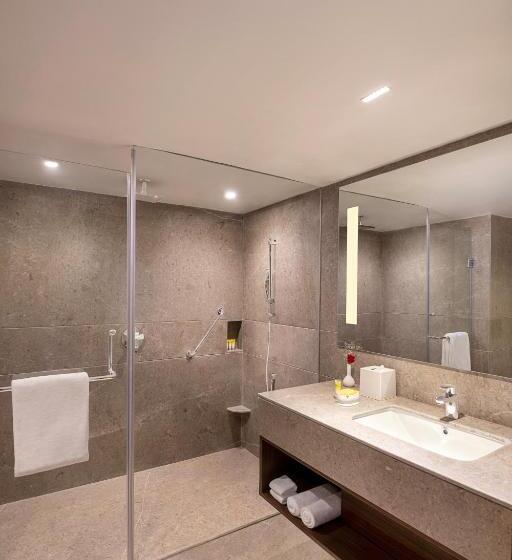 带大床的豪华间, Hyatt Centric Rajpur Road Dehradun