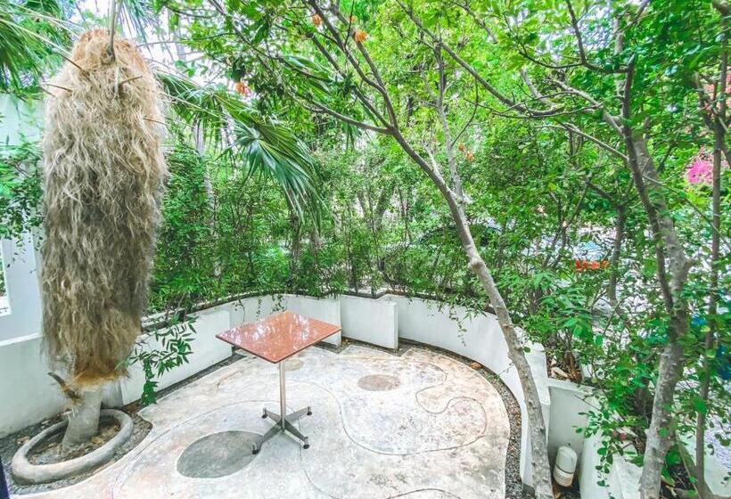 اتاق لوکس, Nern Chalet Beachfront