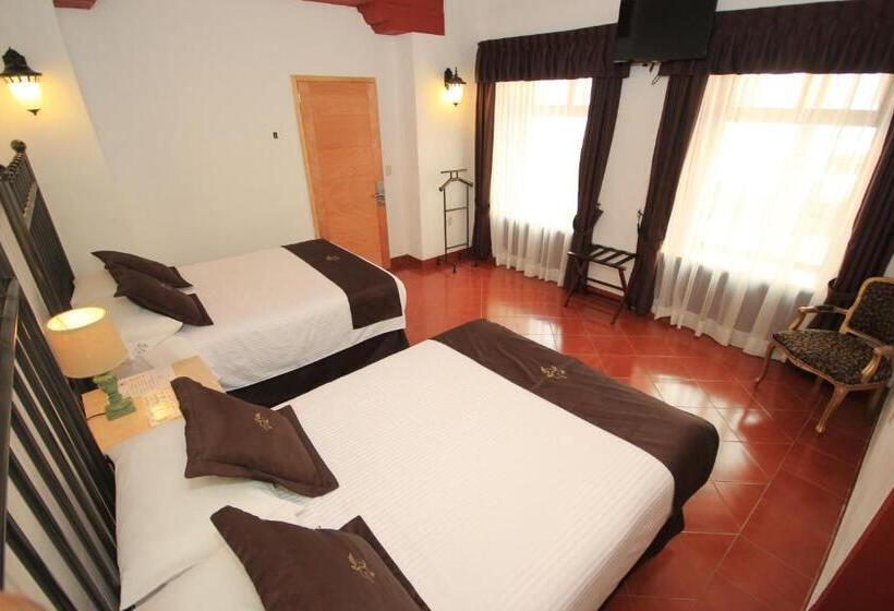 اتاق استاندارد با 2 تخت دوبل, Santa Regina