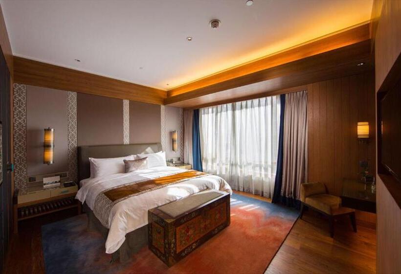 Номер Клуб Кровать Кинг, Shangrila Lhasa