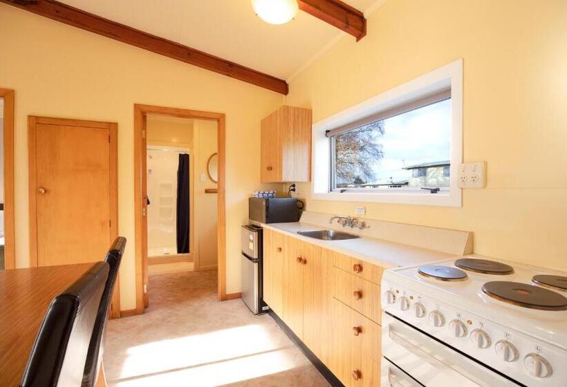 Апартаменты 3 Спальни, Alpine View Motel