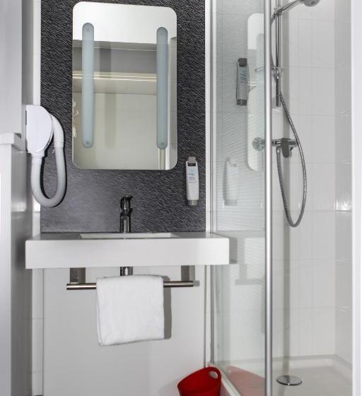 Классический Номер, Ibis Saintgenispouilly Geneve
