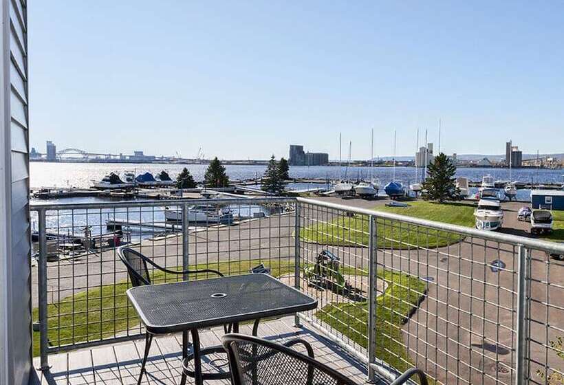 Люкс Кровать Квин, Park Point Marina Inn