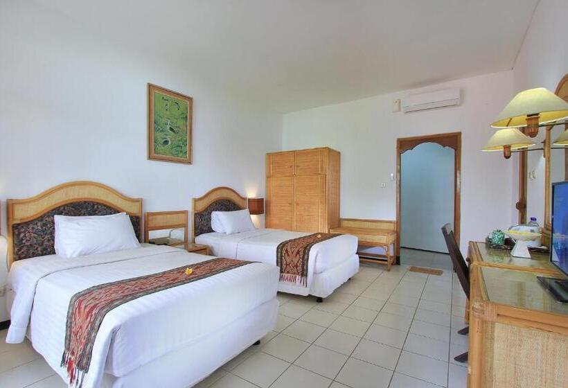 Номер Стандарт Смежный, Puri Naga Beachfront Cottages