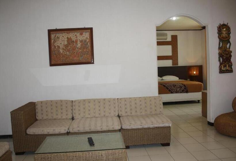 Family Suite, Puri Naga Beachfront Cottages