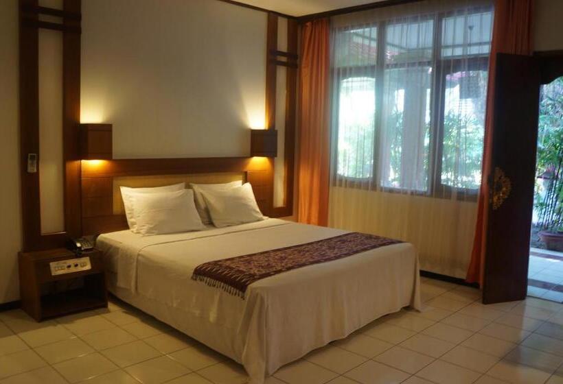 Family Suite, Puri Naga Beachfront Cottages