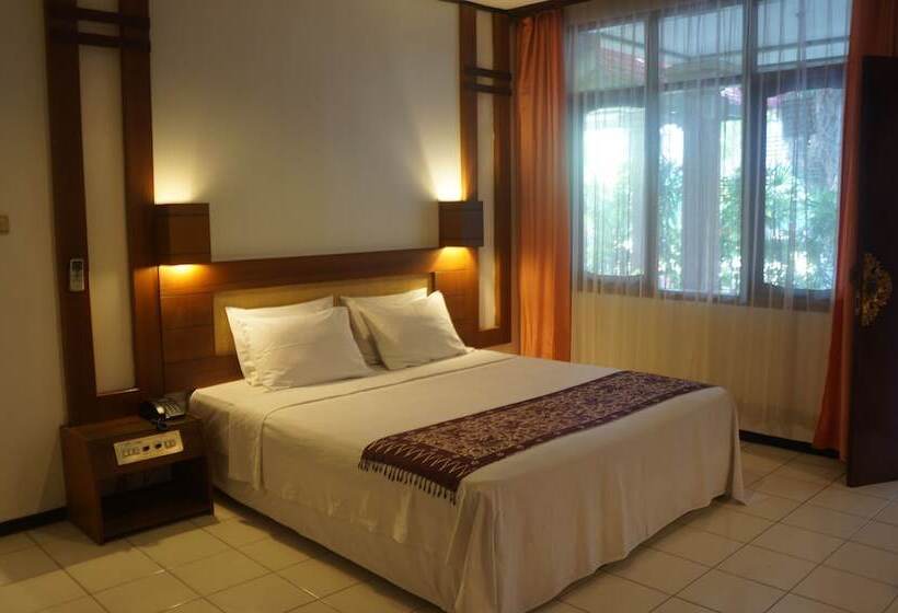 Номер Deluxe, Puri Naga Beachfront Cottages