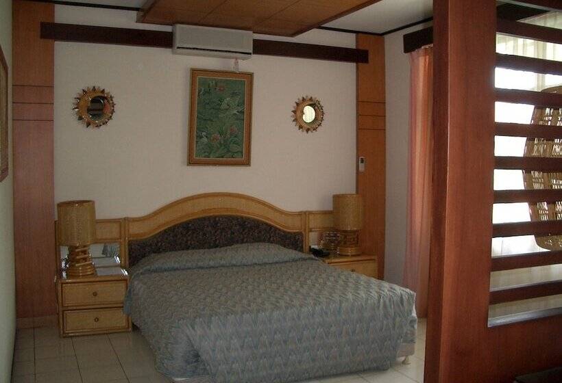 Люкс, Puri Naga Beachfront Cottages