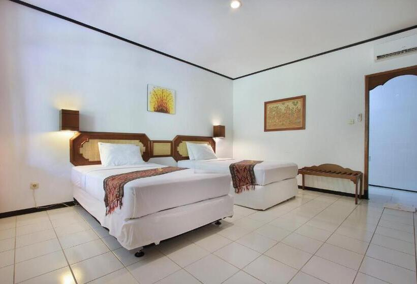 Номер Deluxe, Puri Naga Beachfront Cottages